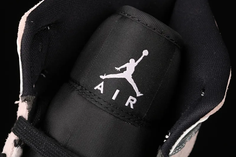 All categories Air Jordan Jordan series basketball shoes Air Jordan 1 Mid G version pure original Air Jordan 1 Mid GS AJ1 Joe 1 laser powder China basketball shoes BQ6472-602